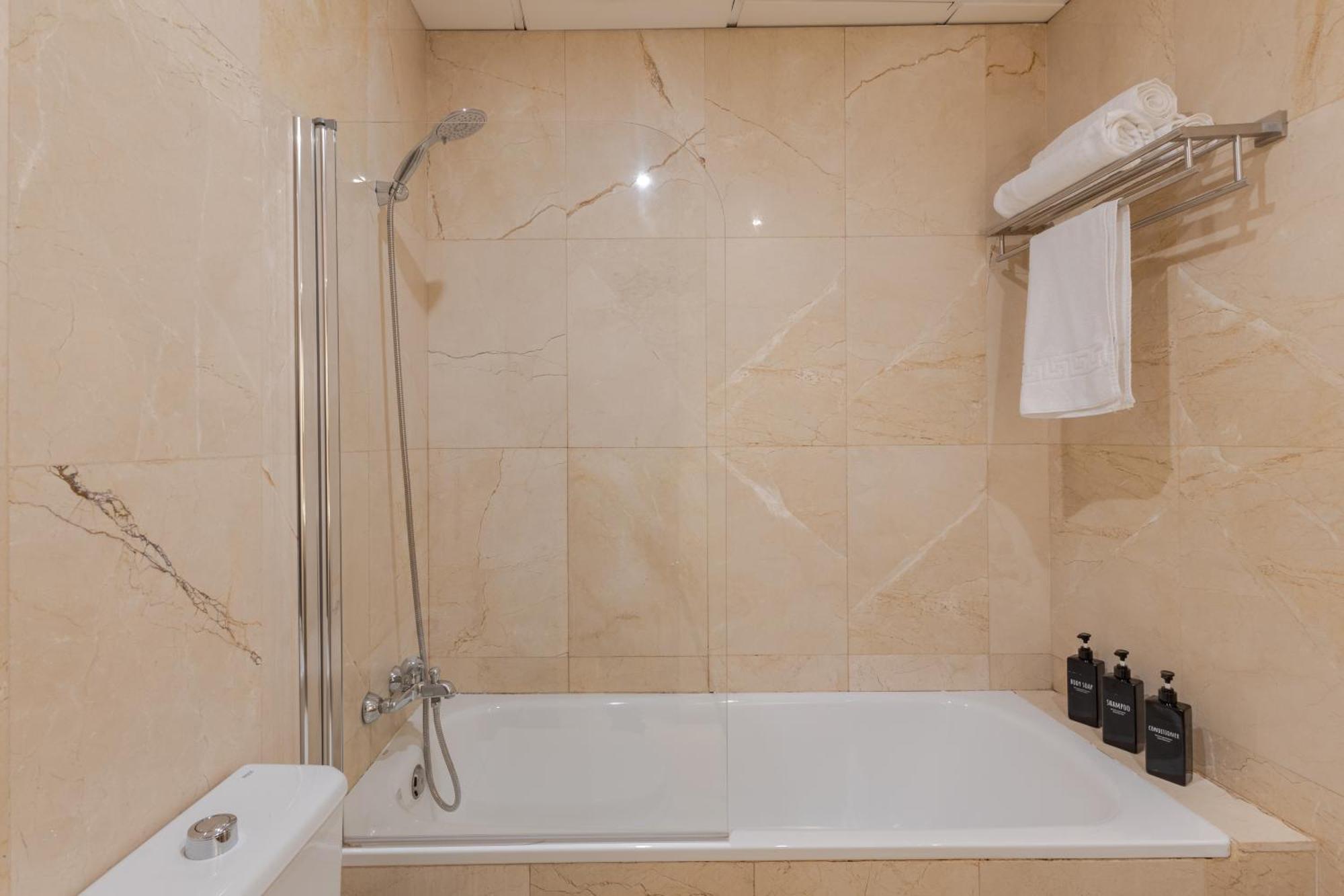 Mad Coco Aparts & Suites Centro Sol Madryt Zewnętrze zdjęcie